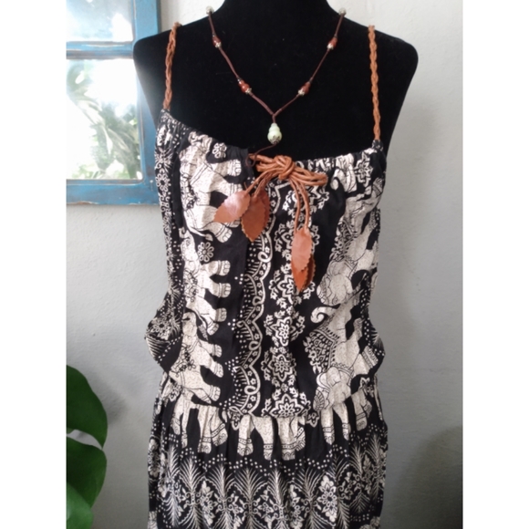 Elephant Print Boho Maxi Dress - Picture 2 of 6